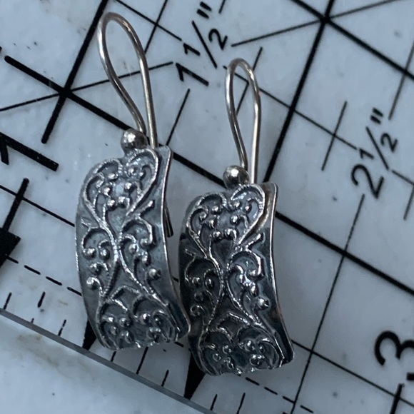 SILPADA Sterling Silver Filagree scroll Earrings - Picture 4 of 4